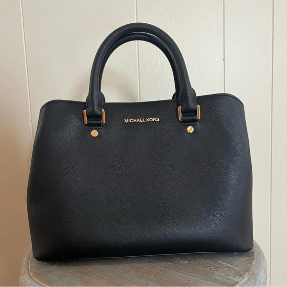 Michael Kors Black Women's Bag and Wallet Set - Picture 2 of 16